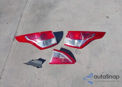 2016 Ford Escape Se z USA, uszkodzony, nr VIN 1FMCU9GX6GUB61556